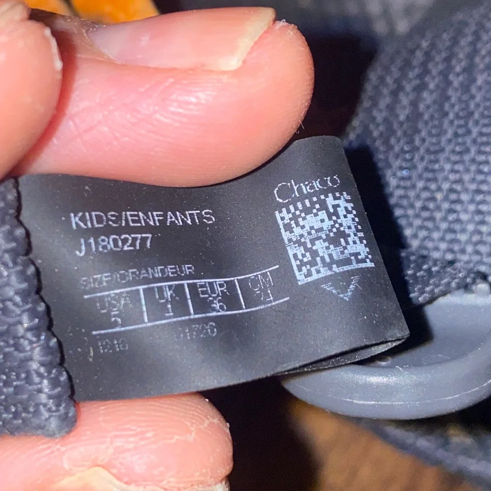 Chaco‎ Kids Sandals Size 5 Women's 6-6.5 Orange Straps Adjustable Hiking Shoes